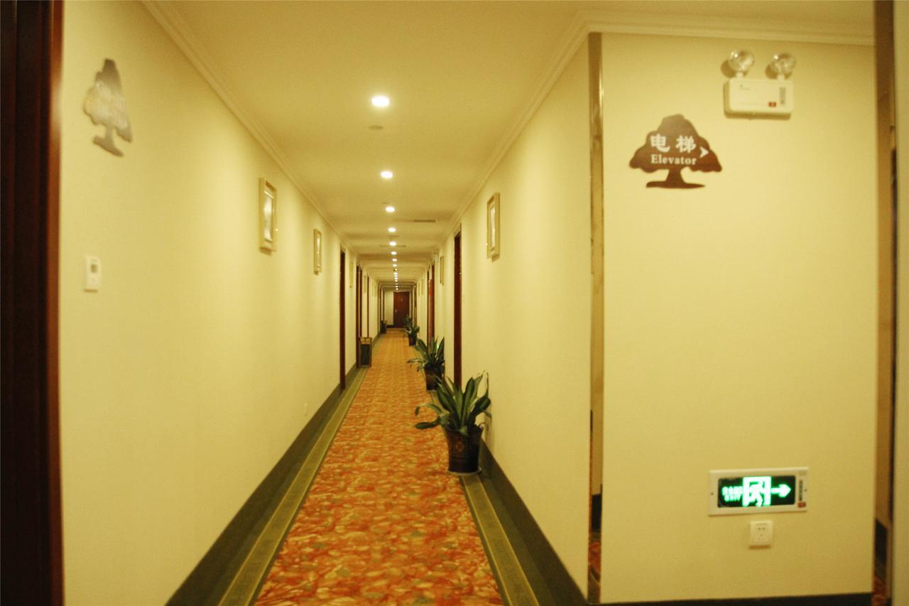 Greentree Inn Beijing Changping Shahe Metro Station Express Hotel Exterior foto